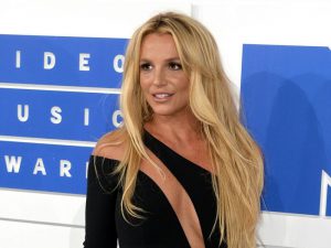 Celebrities Who Had Liposuction Surgery