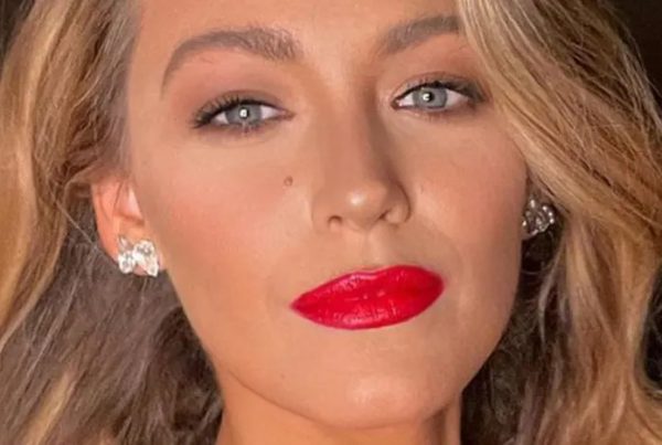 blake-lively-nose-job 3