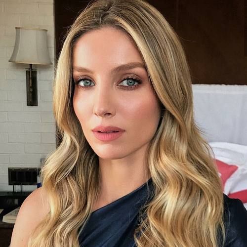 Annabelle Wallis nose job