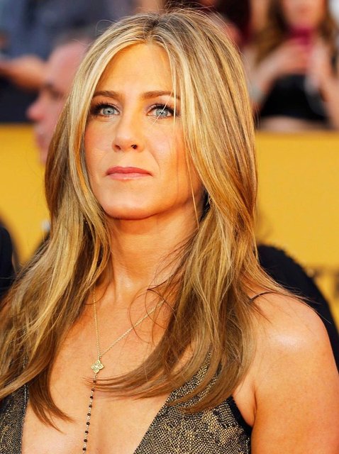 Jennifer Aniston Nose Job
