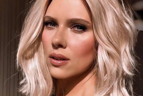 scarlett johansson nose job