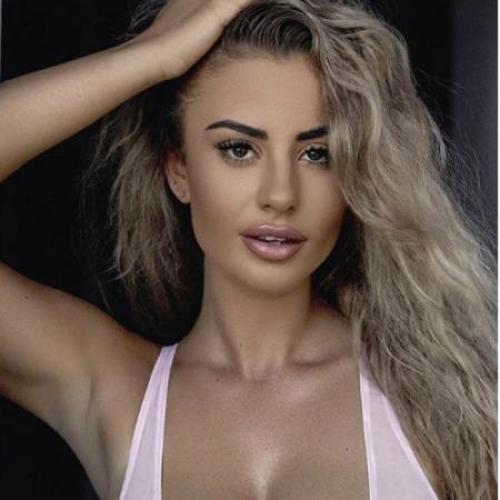 Olivia Attwood nose job