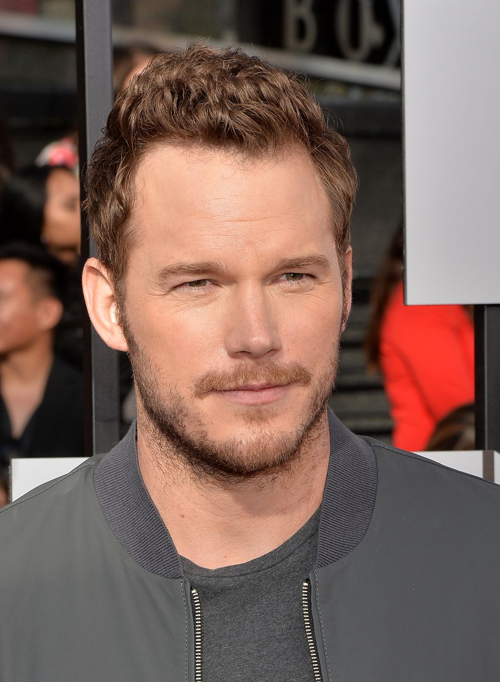 chris pratt hair transplant